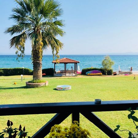 On The Beach Apartment Поліхроно Екстер'єр фото