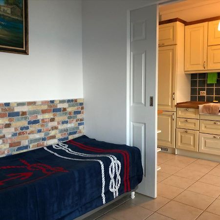 On The Beach Apartment Поліхроно Екстер'єр фото